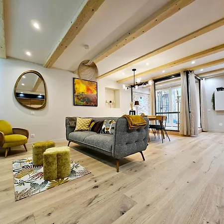 Le Magnum Riviera - Maison Proche De La アンティーブ